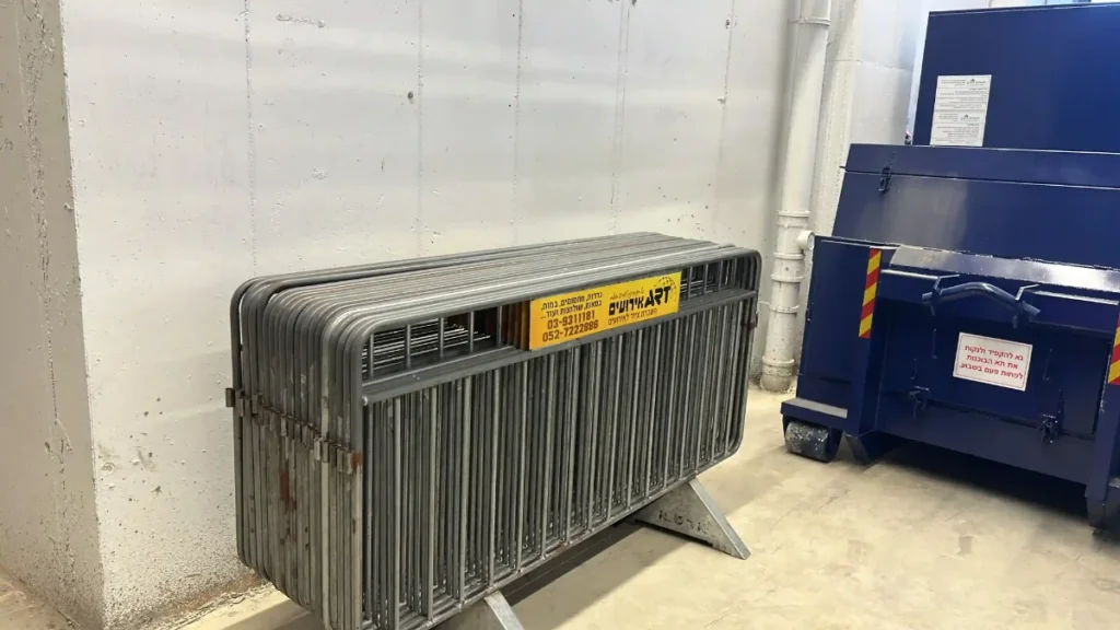 השכרת מחסומים בהרצליה לאירועי יוקרה - ארט אירועים