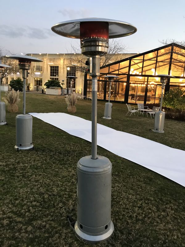 השכרת פטריות חימום לאירועים – דגם גז יוקרתי